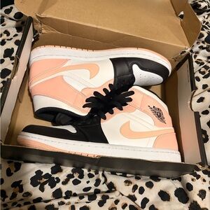 Air Jordan 1 Men’s Peach and Black Sneakers